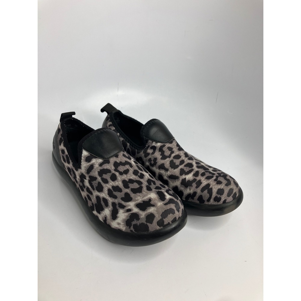 Alegria Slip On Shoes Womens 38 Grey Leopard Print Excellent Comfort Flats
